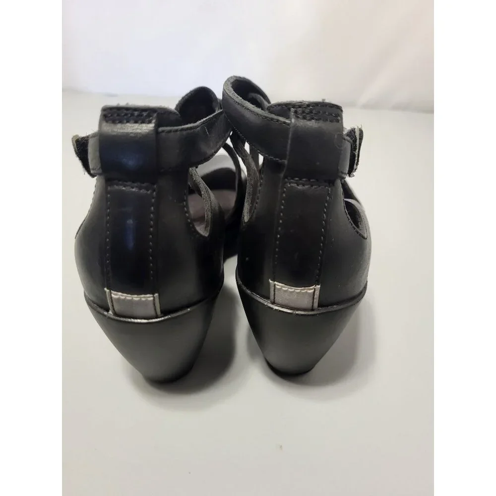 Merrell Black Cycling Performance Footwear Leather size 7 - Picture 3 of 7